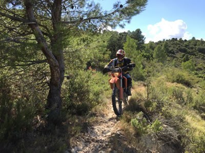 Single track offroad riding